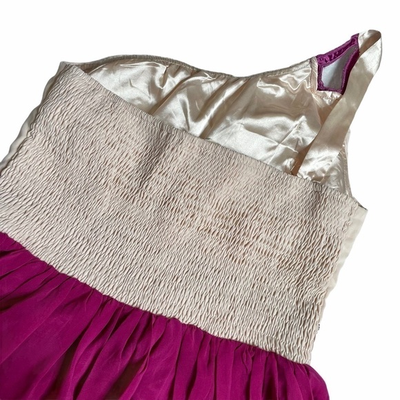 Katia One Shoulder Fit & Flare Magenta Cream Dress Size Large - Picture 5 of 12